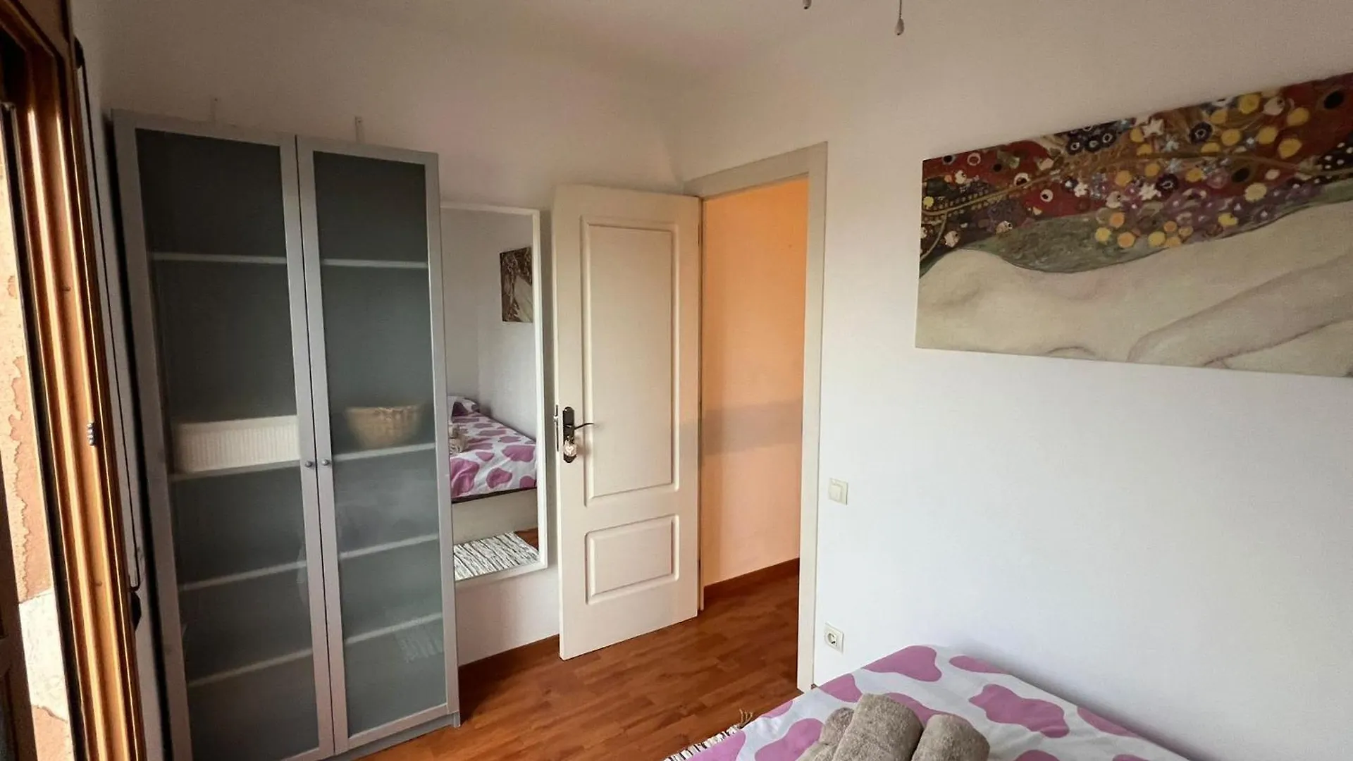 Hostel Private Double Room In A Shared Penthouse With Patios Sant Adria de Besos