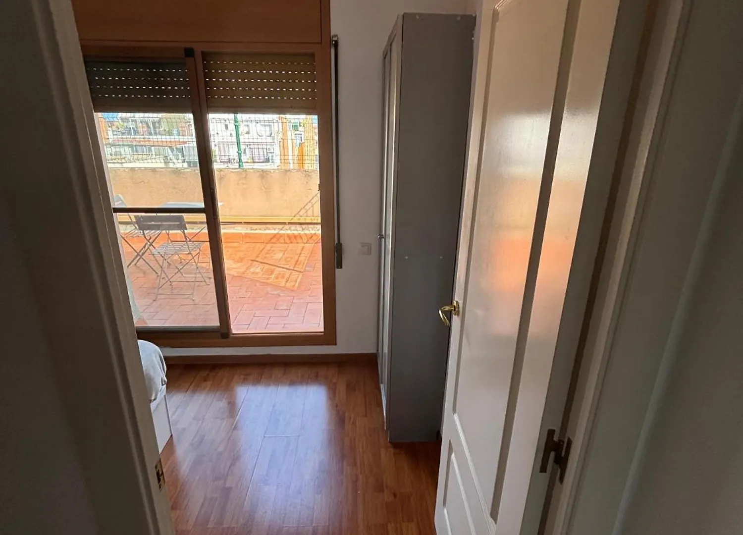 Private Double Room In A Shared Penthouse With Patios Sant Adria de Besos Hostel