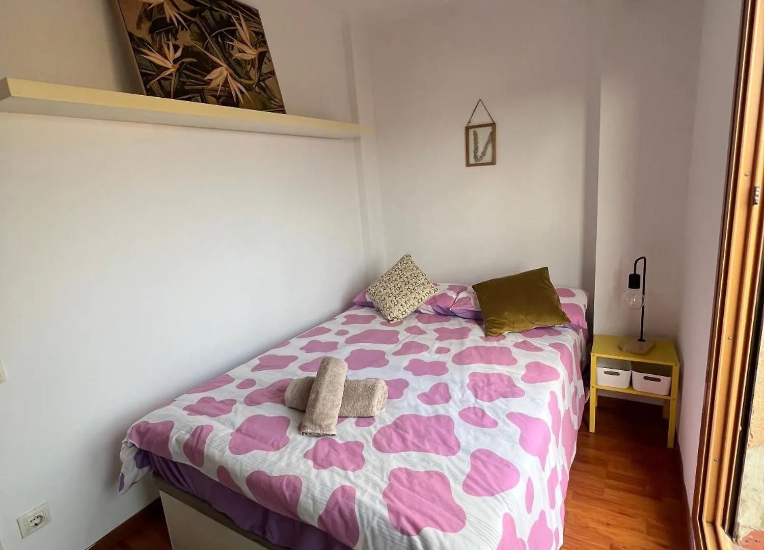 Private Double Room In A Shared Penthouse With Patios Sant Adria de Besos Hostel