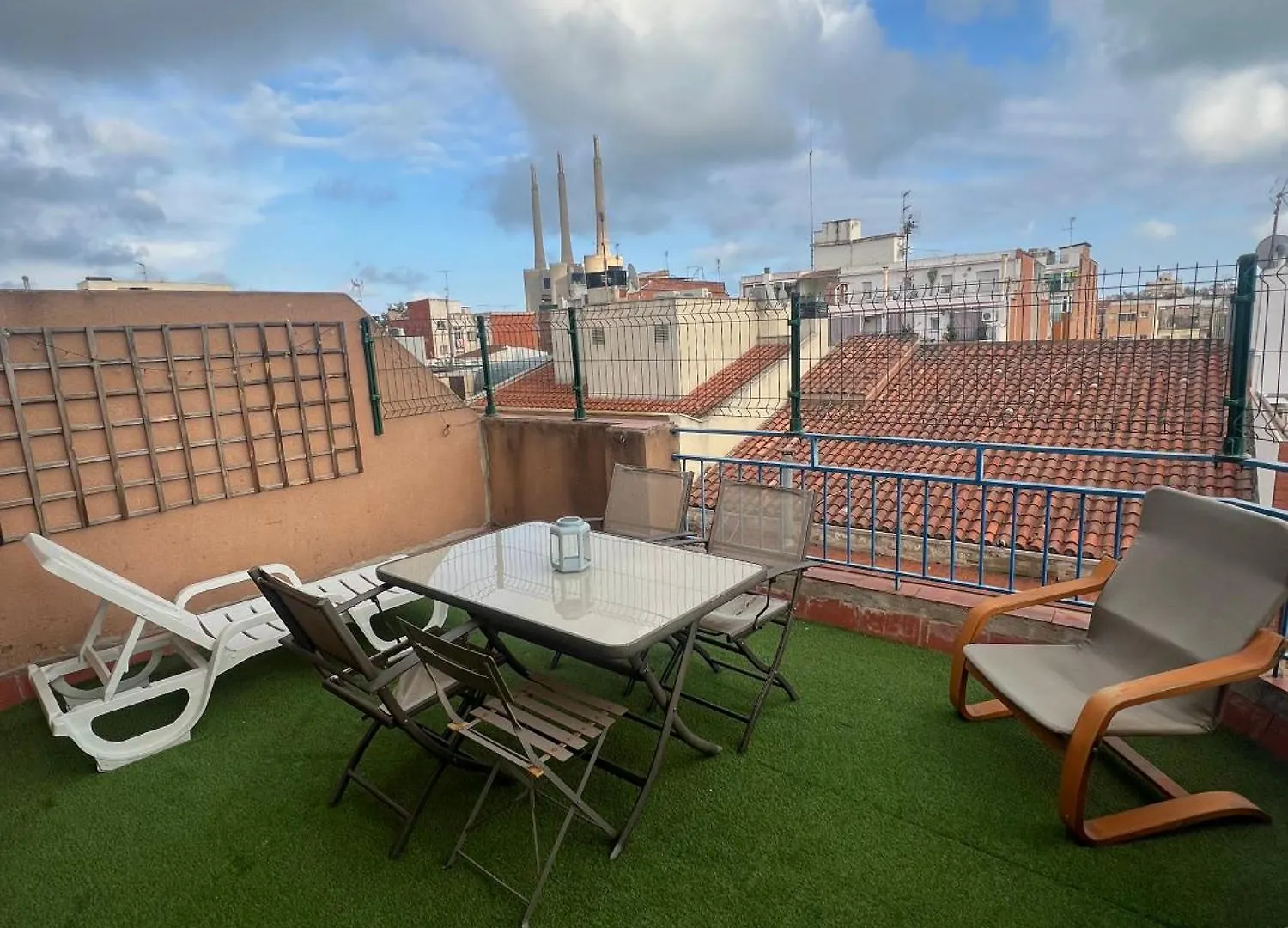 Private Double Room In A Shared Penthouse With Patios Sant Adria de Besos