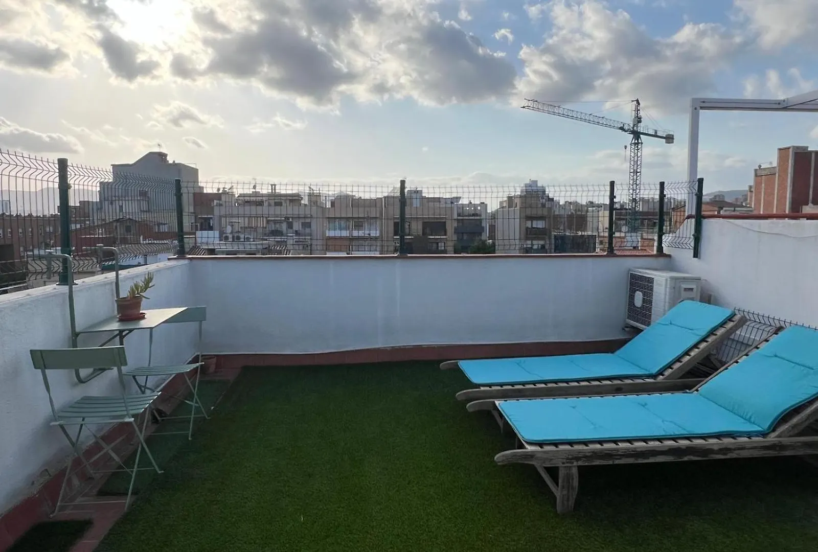 Private Double Room In A Shared Penthouse With Patios Sant Adria de Besos İspanya